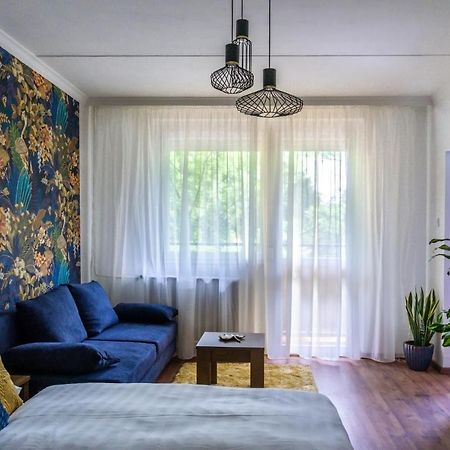 Secret Garden Apartman Mişcolţ Exterior foto